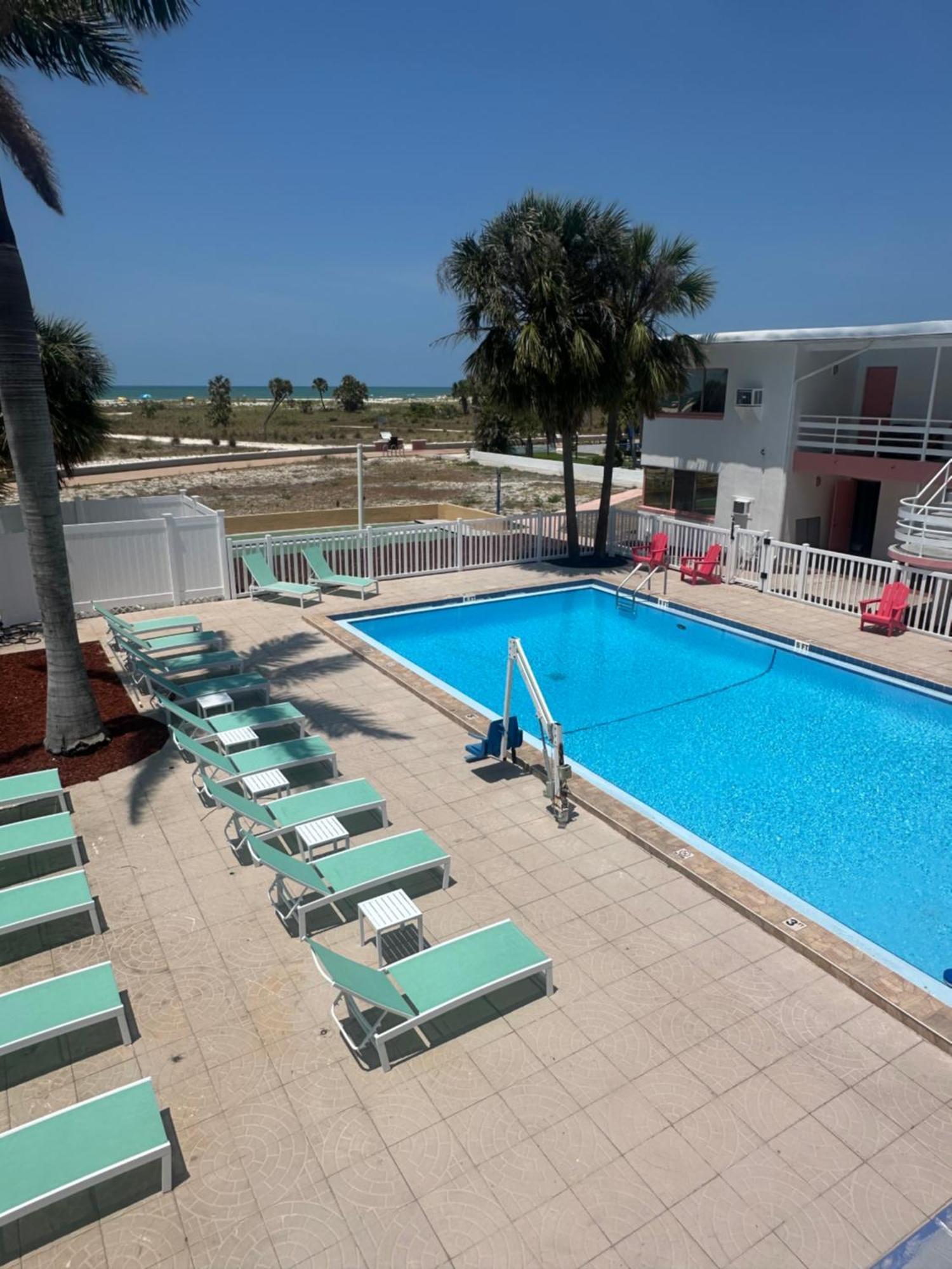 Arvilla Resort St. Pete Beach Dış mekan fotoğraf